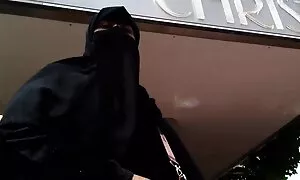 ویکتوریا والنسیا پیچ و مهره دانلود کانال فیلم سکسی در تلگرام می خورد