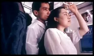 گردشگران یک دانش آموز را در پراگ فریب می دهند کلیپ سکسی تلگرامی